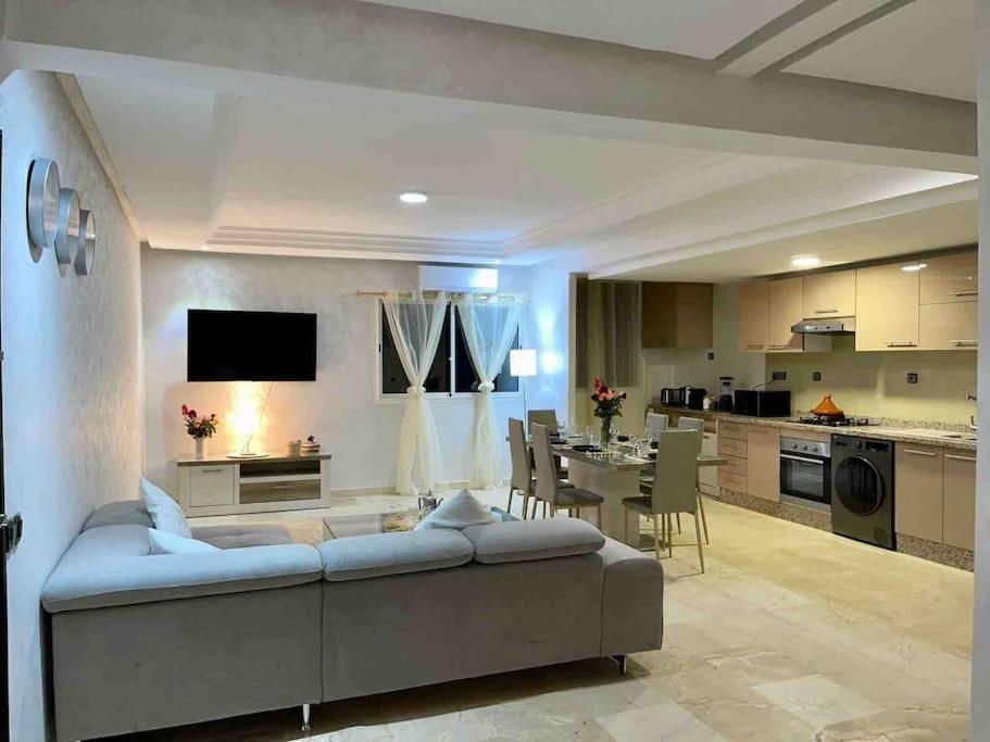 Appartement Haut Standing 3 Chambres Avec Terasse Quartier Gueliz Hivernage A Marrakech I19 Marrakesch Exterior foto